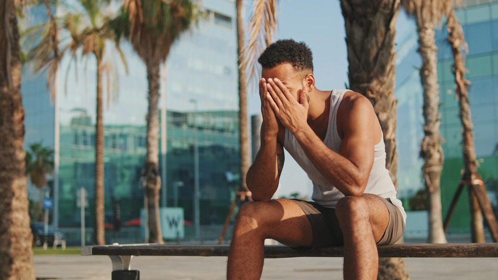 mental health issues from summer heatwaves, heat-related stress and anxiety, mental health management during the summer