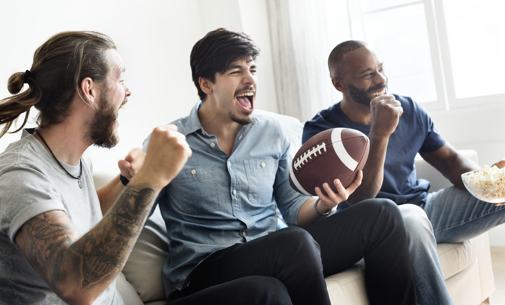 alcohol-free-game-day-with-friends-in-sober-community how to enjoy game day while staying sober, alcohol-free game days, staying sober on game days, how to host a sober party on game day