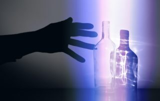 Alcohol-Induced Psychosis: Signs, Symptoms, and Understanding